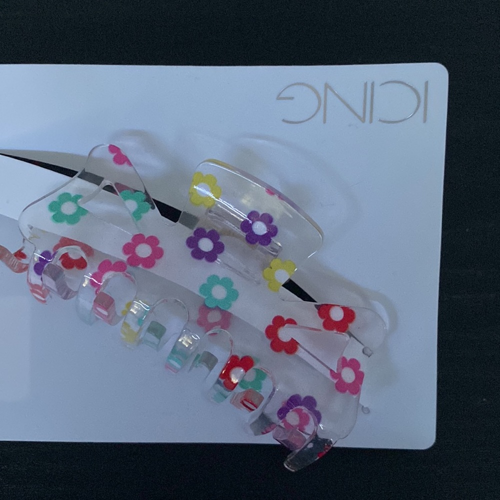 flower claw clip